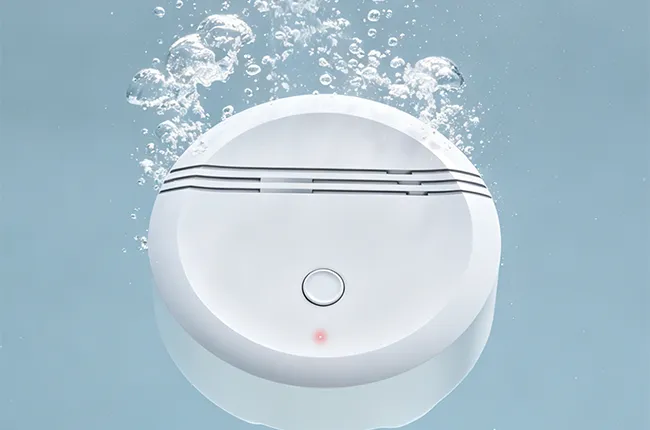 Long-Lasting Battery & IP66 Waterproof Durability